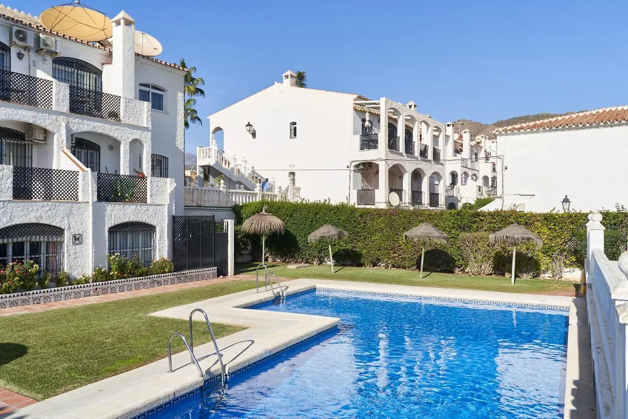 Verano Azul Nerja 0*,